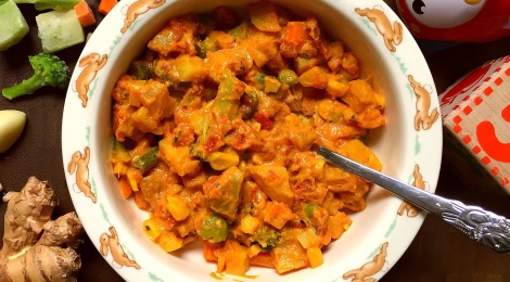 Creamy Nine Vegetable Curry for Toddlers & Kids...Navratan Korma for little ones!